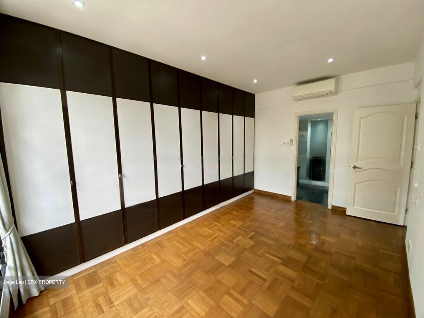 Pinewood Gardens (D10), Condominium #463111911